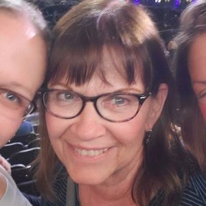 Meet your Posher, Joan